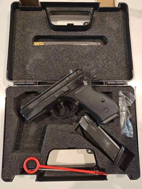 CZ P01