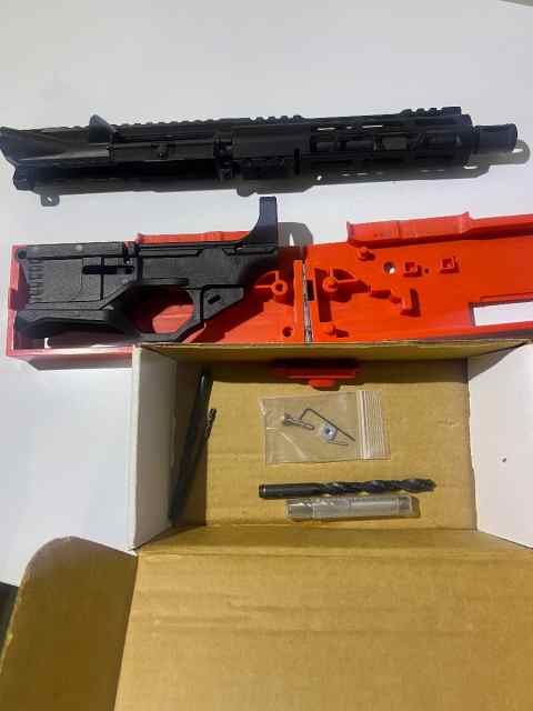 AR Build Parts Kit P80 Lower and 7.5 Upper No BCG 