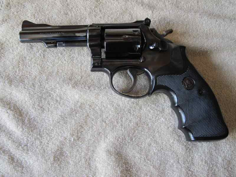 S&amp;W Model 15-3 Combat Masterpiece .38+P 