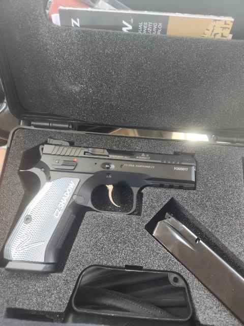 CZ Shadow 2 Compact 