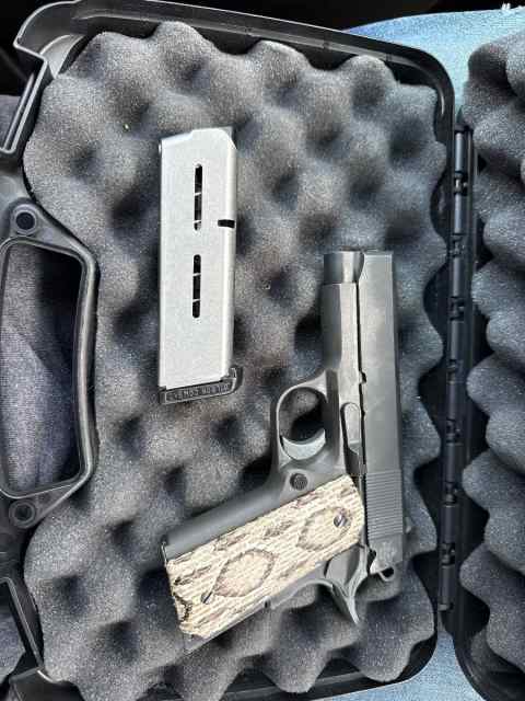 Wts Wtt Rock island armory m1911A1 
