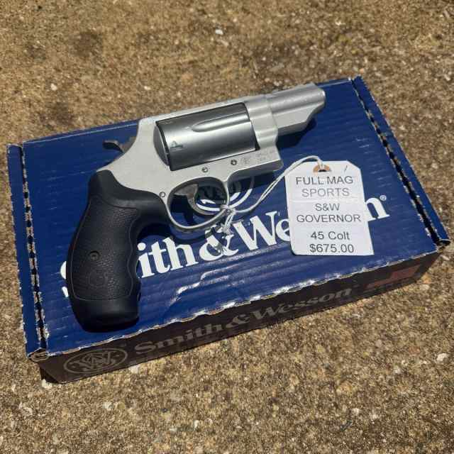 S&amp;W Governer 45 Colt Revolver