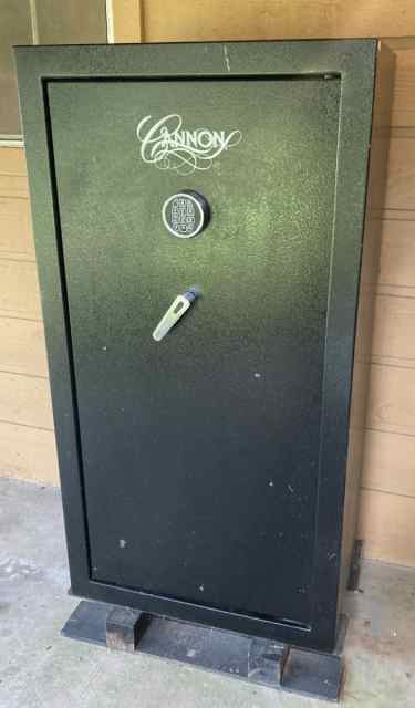 Nice Cannon 36 Gun Fire-Proof Safe