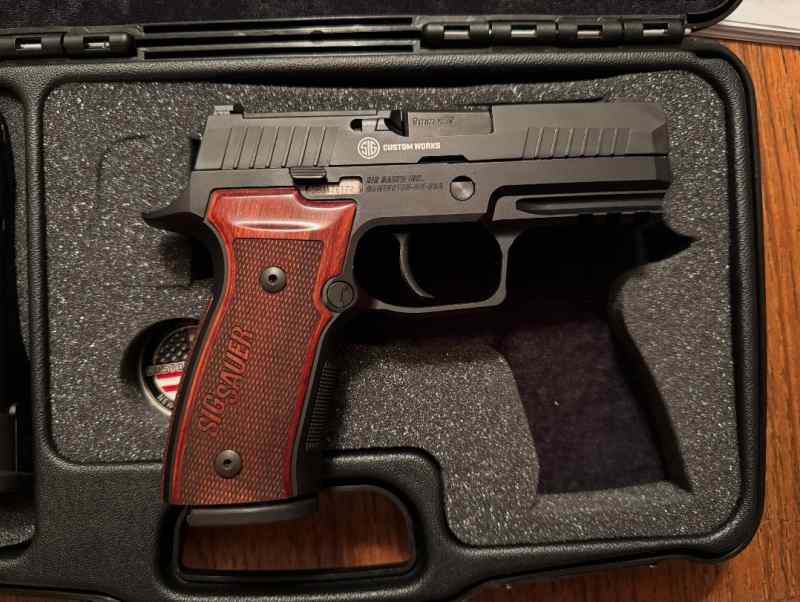Sig Sauer P320 AXG Classic 