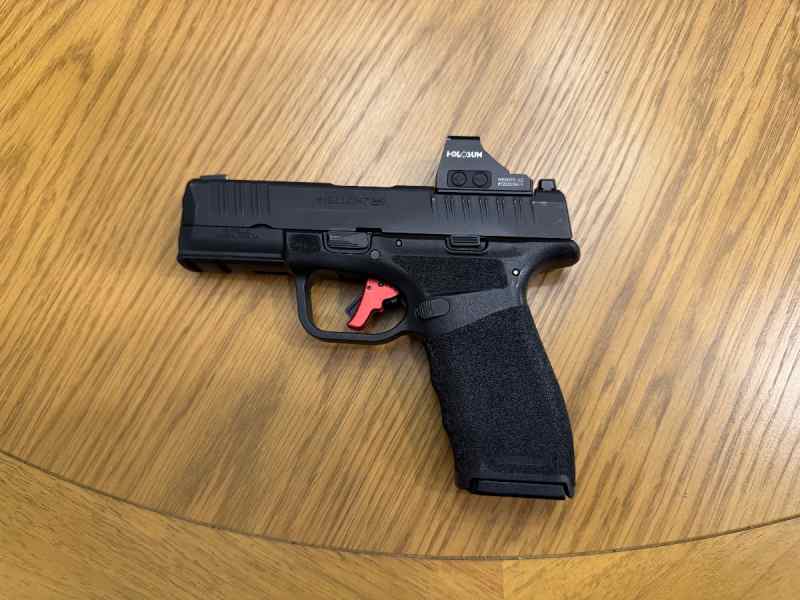 Springfield Hellcat Pro