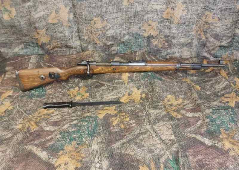 German Mauser BYF K98 8mm Mauser 24&quot; with Bayonet 